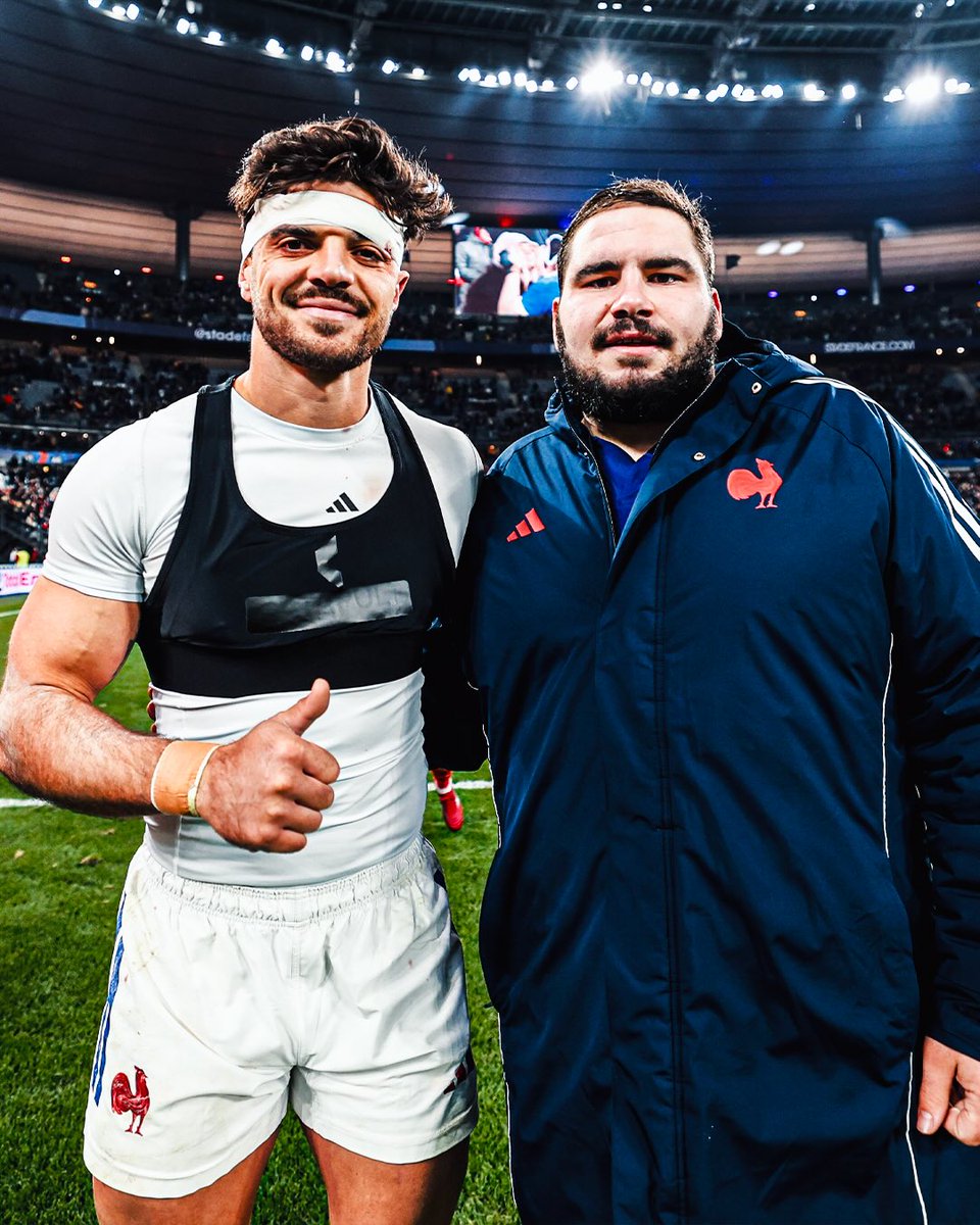 asmrugbysupport's tweet image. 𝟔𝐞𝐦𝐞 𝐬𝐞𝐥𝐞𝐜𝐭𝐢𝐨𝐧 🇨🇵

Tournée d&apos;automne ✅️

Régis Montagne aura disputait l&apos;entièreté de la tournée sous le maillot bleu, une marque de confiance pour le nouveau pilier droit de l&apos;équipe de France 🟡🔵

#asm #rugby #yellowarmy