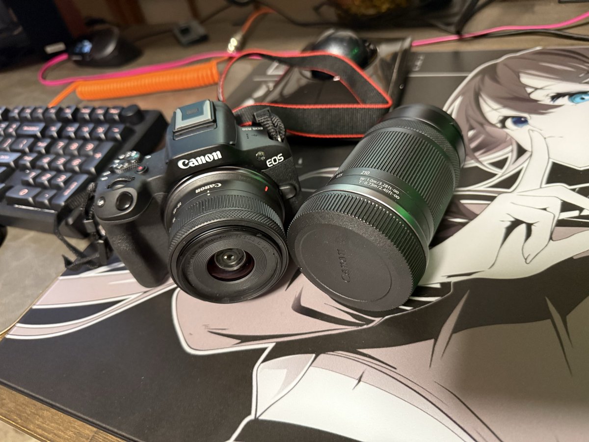 Null7106's tweet image. ついにカメラ買いました📷
ちょい型落ちにはなるけど
十分過ぎる！
#Canon 
#EOS