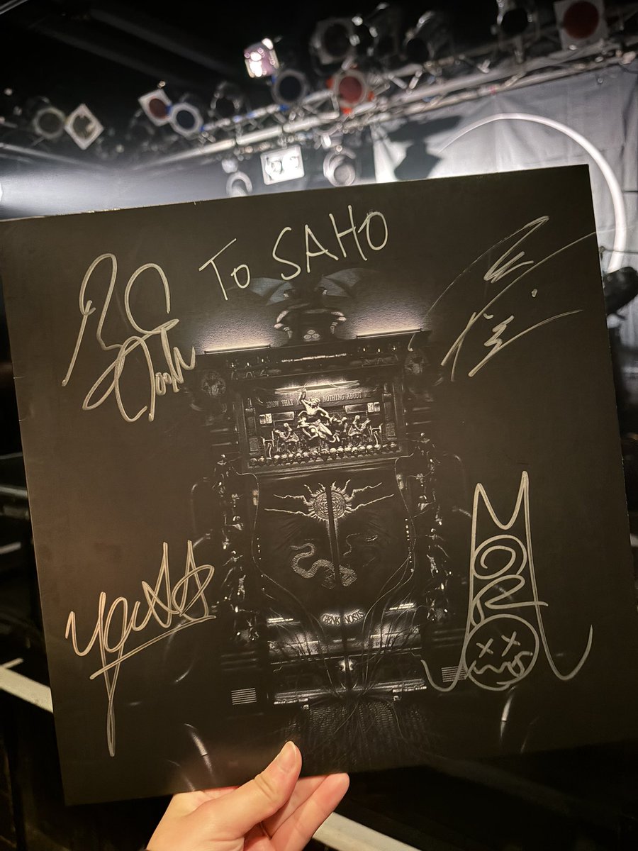 btb_226's tweet image. サバプロ× KNOSIS 出雲APOLLO🐟🐍
思い切って遠征して本当に良かった

こんなにも暴力的、激しい音楽なのに演者もフロアも愛と優しさしかなかった
この兄弟バンドを出雲で見られて最高でした😢絶対また行きます！

#survivesaidtheprophet 
#KNOSIS