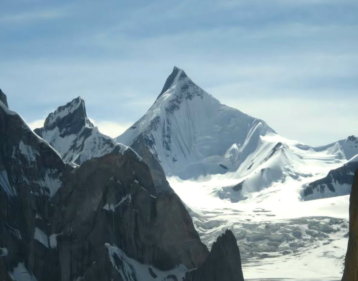 Drifika peak 6447 M.
