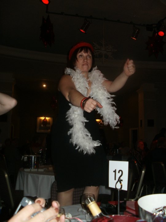 Can't take me anywhere 🤦‍♀️🤣