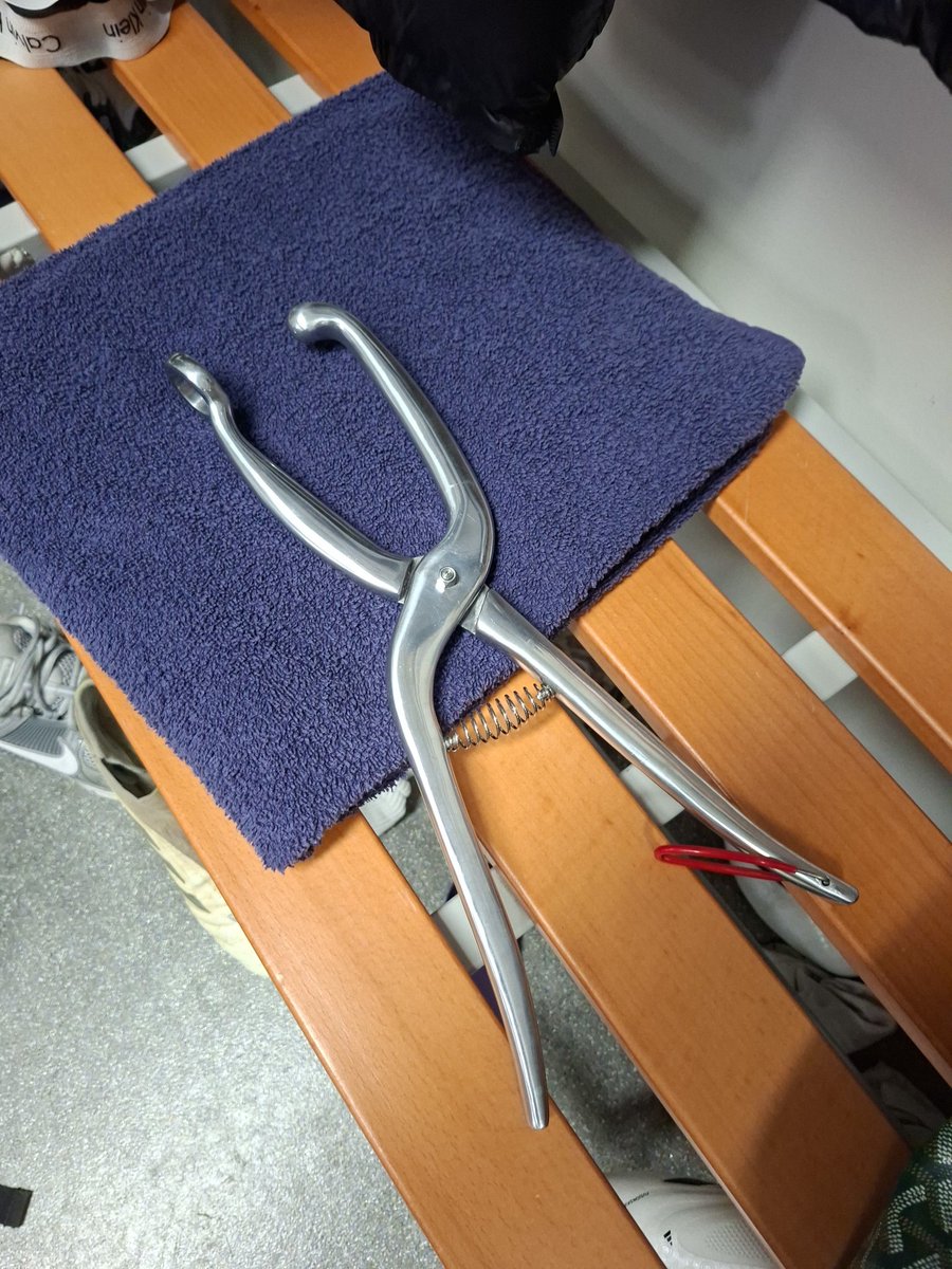 RaafRob's tweet image. Wie kan zeggen waarvoor die dient ???💛💚