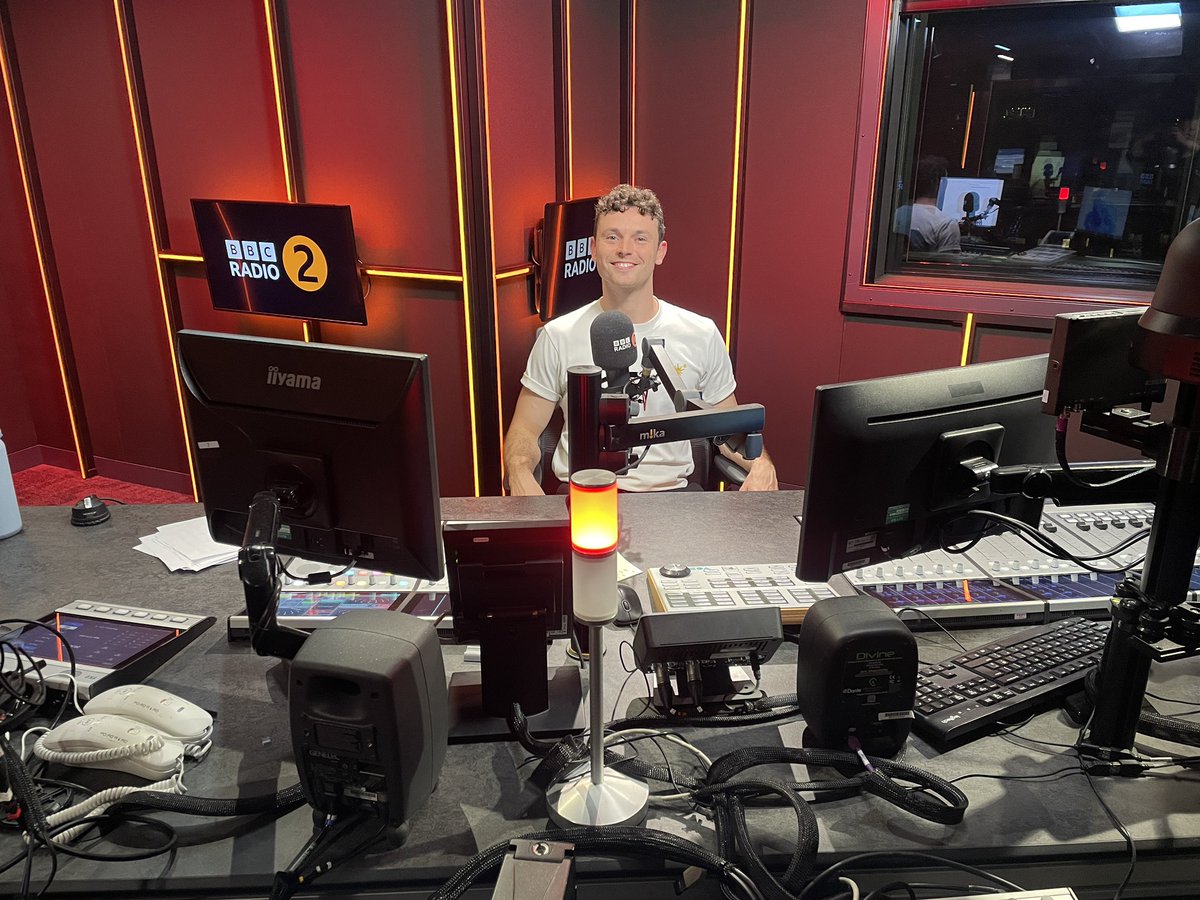 Jessica Rickson 💙 tweet media