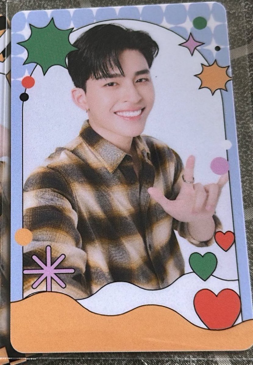 axnx_b18's tweet image. 90 รวมส่ง
สนใจเดมได้เลยน้าา ❤️‍🔥❤️‍🔥

#ตลาดนัดปอนด์ภูวินทร์ #ปอนด์ภูวินทร์ 
#ppnaravit #PondPhuwin #ตลาดนัดgmmtv #ตลาดนัดgmm