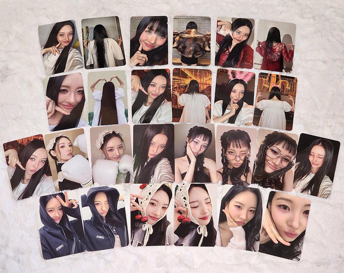 CYNICAL 포카 드래곤볼 완성🔮🔮🫧
공방포카 뒷모습 있어서 모아놓고 보니까 더 귀얍네,,,🖤❤🤍🫳🏻🫳🏻🫳🏻🫳🏻
#선미 #SUNMI