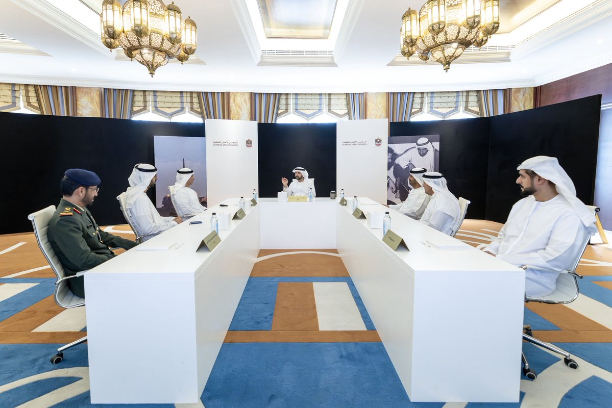 HamdanMohammed's tweet image. I chaired a meeting of the Supreme Space Council, where we reviewed the findings of the National Space Survey that highlighted the achievements of the past 5 years. We approved a new strategic direction for the sector with clear targets that include raising the added value of the…