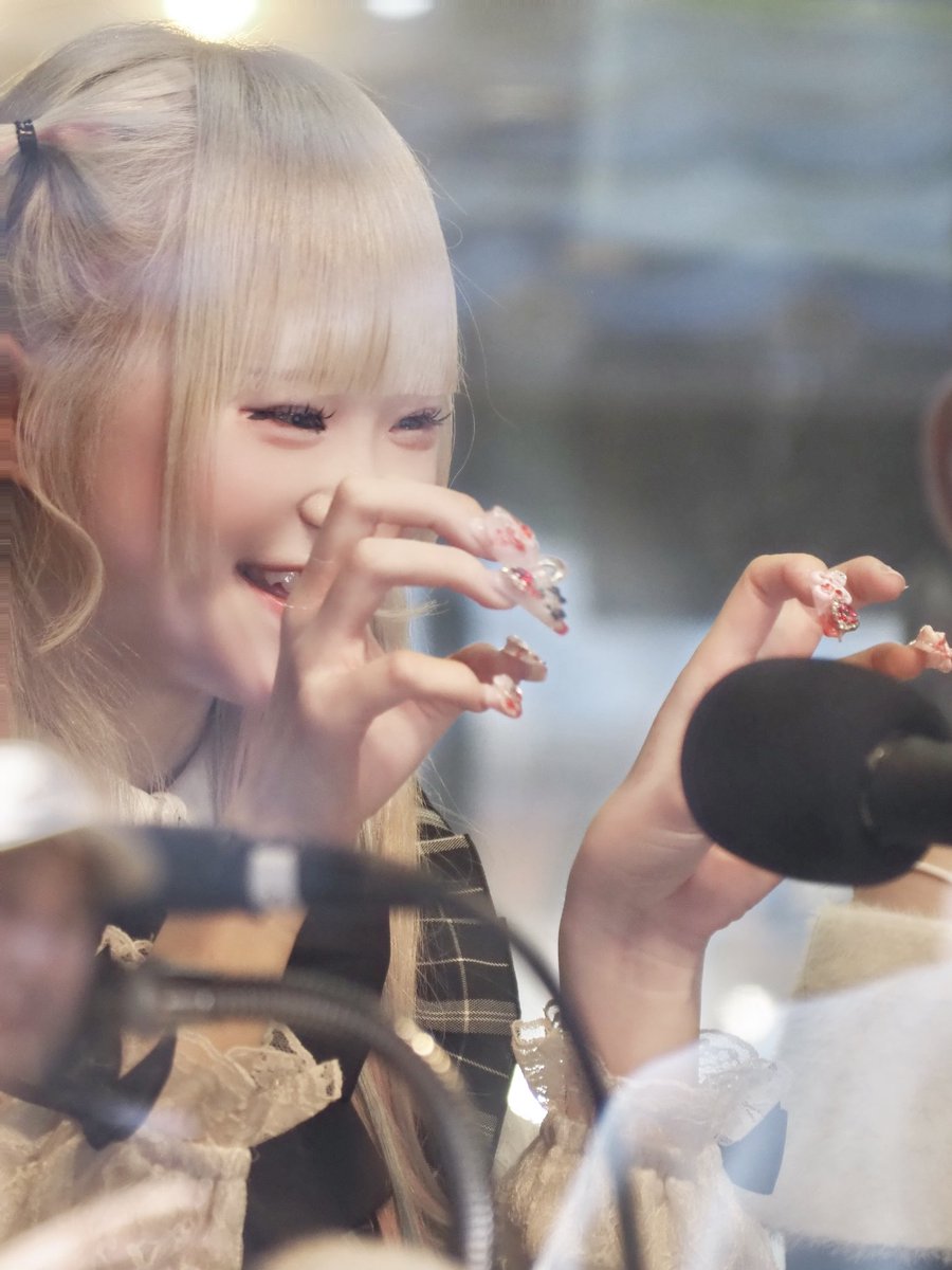 zXukWjVfUfS4onE's tweet image. BUZZ FRIDAY公開放送
2025.11.14   あたまのなかは8ビット⁉︎
#あこ
#あたぱち