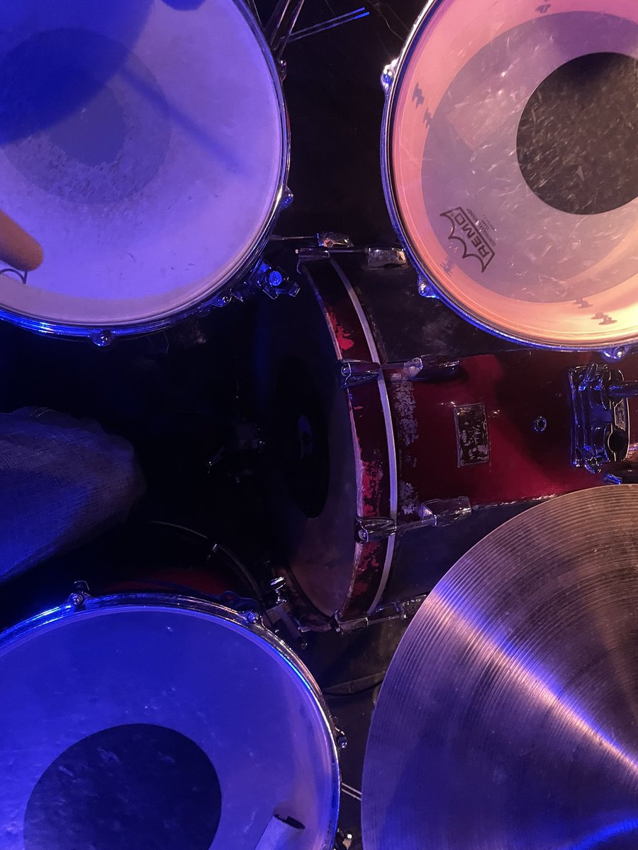 叩いたったったった。 あちい。。 クールダウンのために外で喫煙