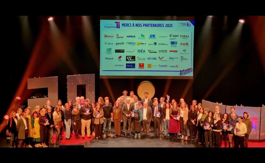 Matthieu Annereau tweet media