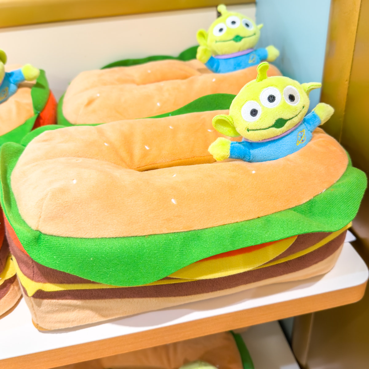 ディズニーストア チップ&デール、レミー、ヴァネロペ、リトルグリーン