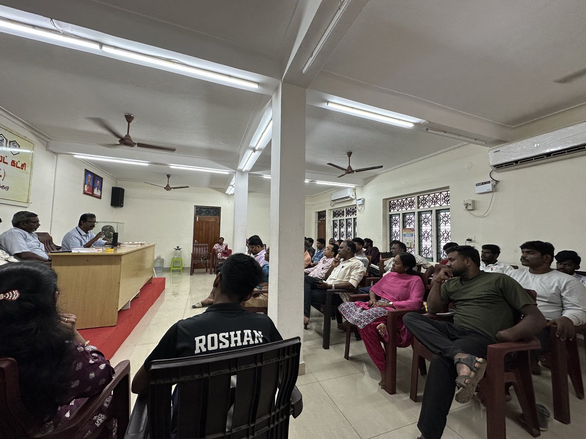 cpimsouth's tweet image. லெனினியம் கற்போம்! லெனினிடம் கற்போம்!

தென்சென்னை மாவட்டம் சார்பில் லெனின் தேர்வு நூல் தொகுதி- 6  குறித்த படிப்பு வட்டம் இன்று வடபழனி மாவட்டக்குழு அலுவலகத்தில் நடைபெற்றது.

#Lenin #CPIM #StudyCircle #Chennai #Marxism #Leninism