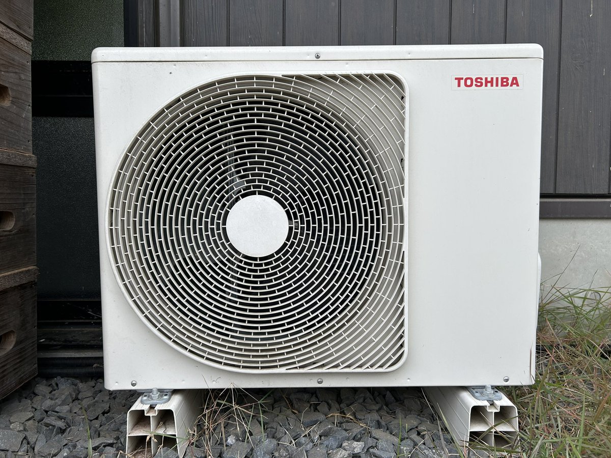 ♡ y ♡‼️エアコン室外機 室外機