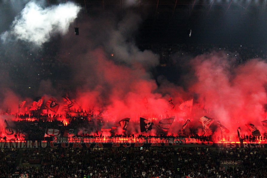 SleeperACMilan's tweet image. 🚨 [BREAKING] Curva Sud will support the team tonight in the Derby!

Despite the decisions made in the last few hours by the police headquarters and the ongoing bans on banners, flags, and choreographies, the Curva Sud has decided to support the team tonight.

“Stronger than…