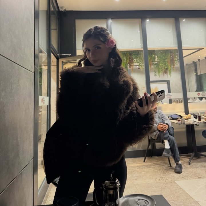 Zeynep Atılgan 🌸 
#ZeynepAtılgan