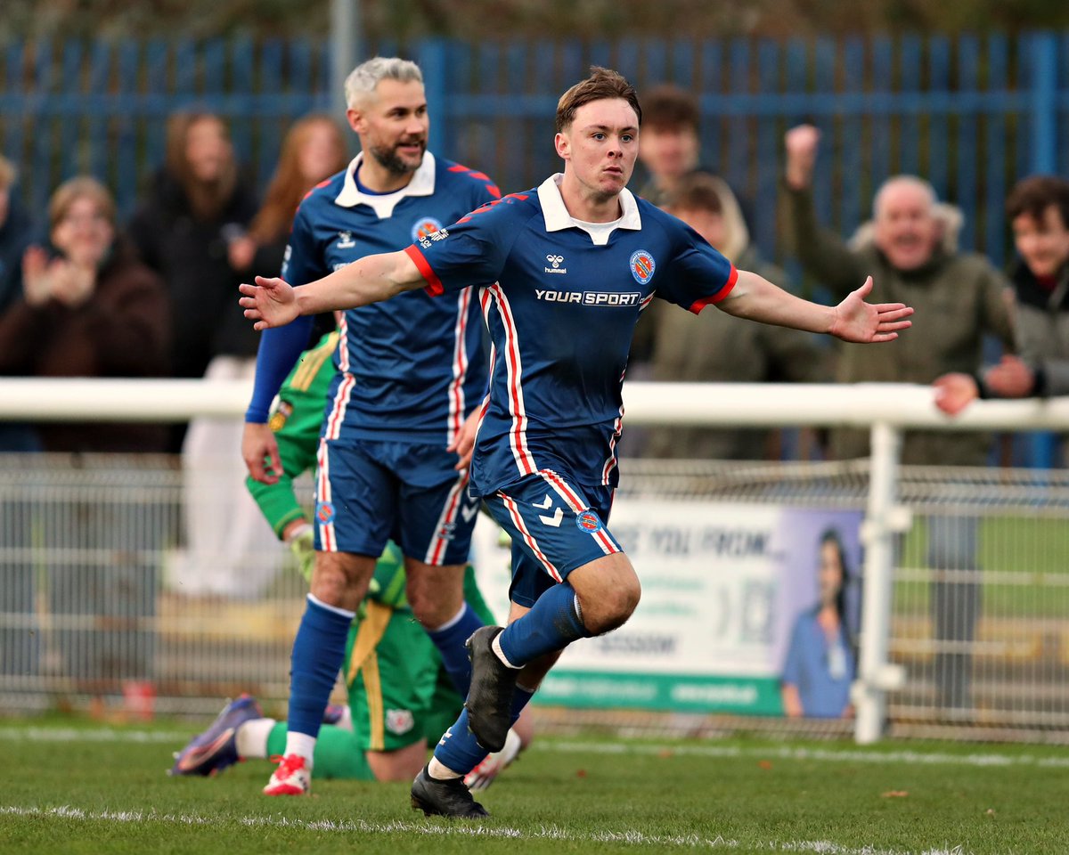 sameaden's tweet image. 🔵 CPD Dinas Bangor 1876 beat Holywell Town 2 - 1 in the third round of the JD Welsh Cup at the Bangor City Stadium, Bangor

Copyright - Sam Eaden/FAW
