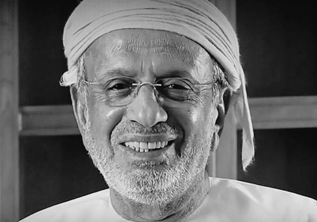 رحم الله صاحب اليد البيضاء ورجل الخير والرحمة 
"ما قيمة الناس إلا في مبادئهم
لا المالُ يبقى ولا الألقابُ والرتبُ
#سهيل_بهوان_في_ذمة_الله