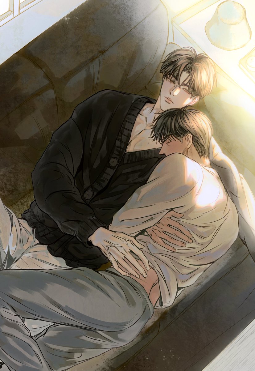 kondeekongboss's tweet image. #สตั้นแมนลั่นเคยจับมือสามีแห่งชาติก่อนใคร
คือชอบรูปนี้มากกกกก เห็นแล้วขยุบขยิบใจ เคะแก่นมป็อคโกแลตมันแส่บ นอนขดแล้วเหลือตัวนิดเดียว(?)
คนอื่นเห็นคิดว่าเป็นนักเลงเก่า แต่ผัว(เก่า)เห็นเป็นหนูแฮมสเตอร์ตัวเล็กเท่าฝ่ามือ😌