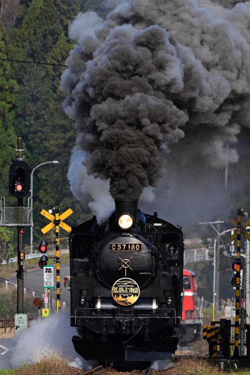 8226レ SL快速ばんえつ物語号 会津若松行 C57 180［新潟］＋ 12系［新