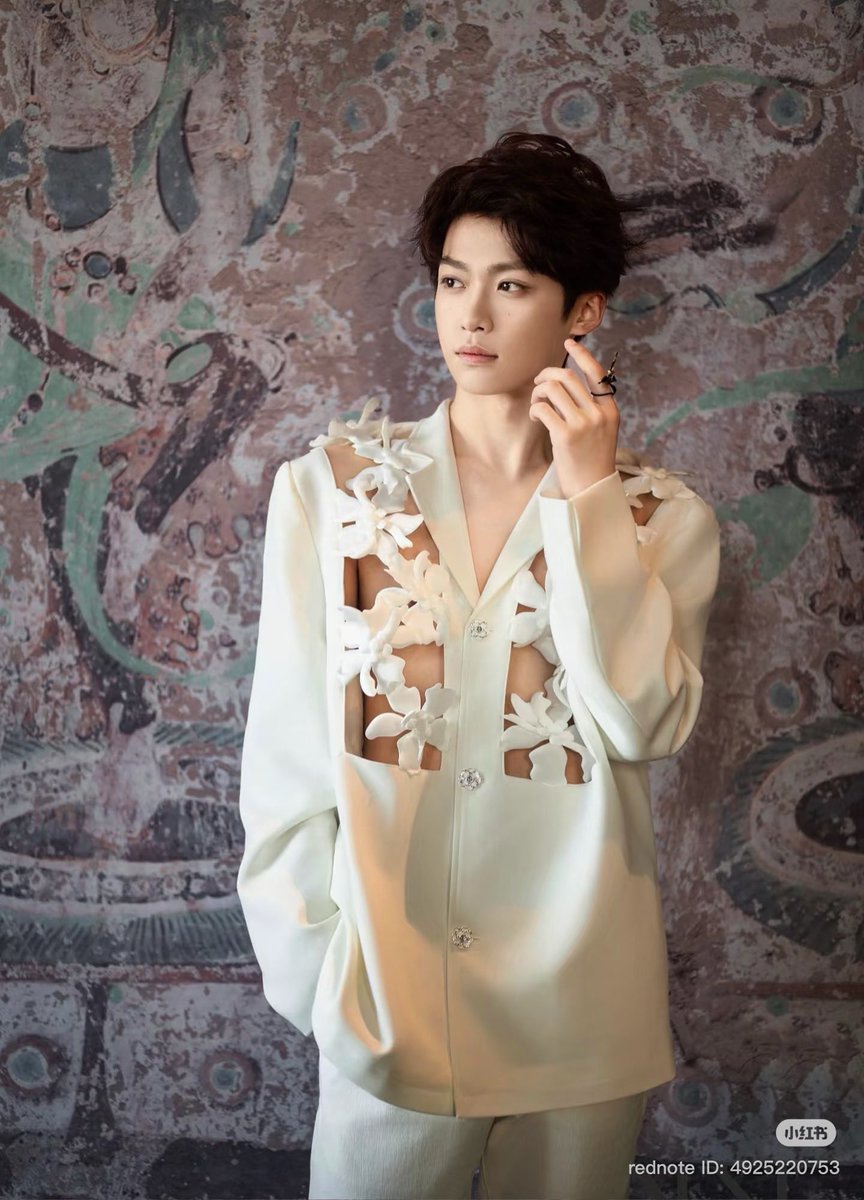 tiantianbao__'s tweet image. เผลอกรี้ด