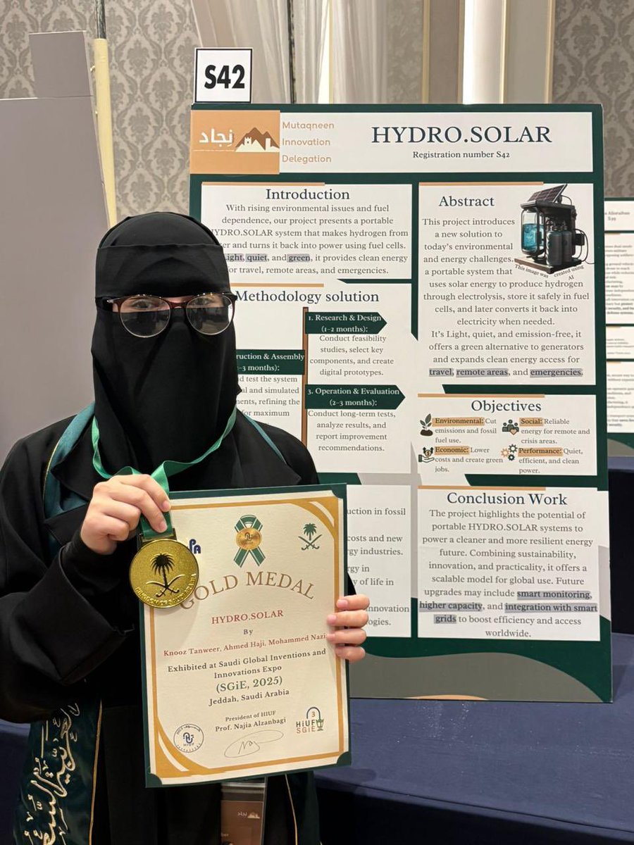 sciencekau's tweet image. بمشاعر الفخر والاعتزاز، تزف #كلية_العلوم تهانيها لطالباتها المتميزات في المعرض السعودي الدولي للاختراعات والابتكارات SGiE:

• كنوز تنوير (قسم الفيزياء) – ميدالية ذهبية
• أفنان المصعبي وملاك العبيدان ضمن فريق قسم الكيمياء – ميدالية ذهبية
• يارا البقمي (قسم الفيزياء) – ميدالية…