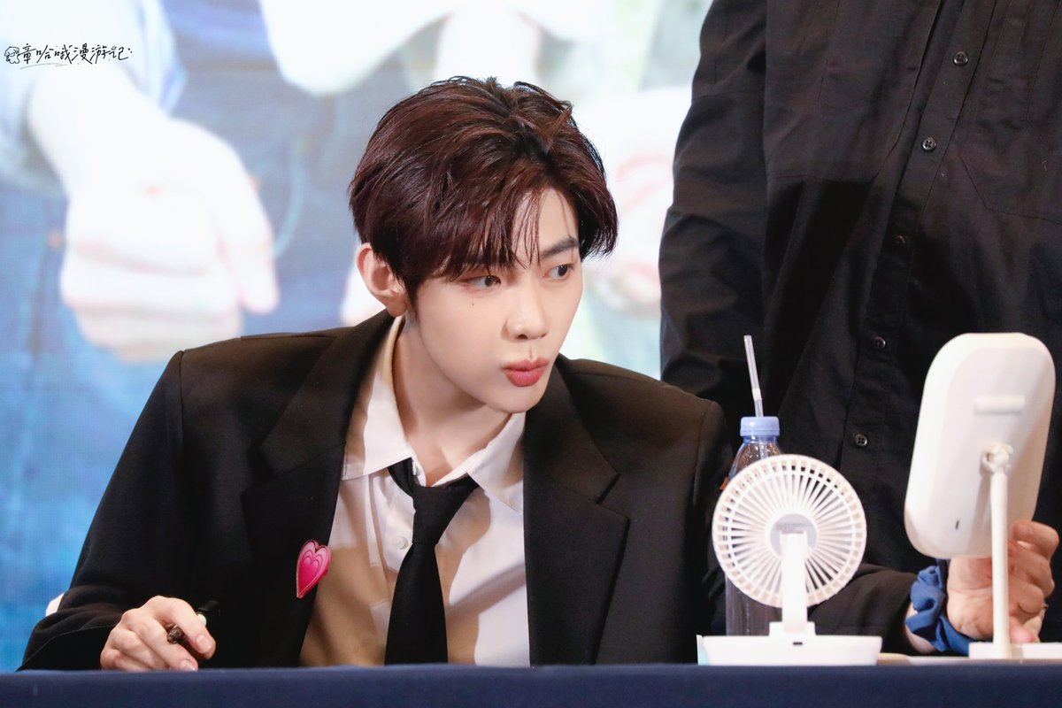 Hao_sWonderland's tweet image. 251123
📸

😎➡️😗

#장하오 #章昊 #ZHANGHAO #ジャンハオ 
#ZEROBASEONE #ZB1 #제로베이스원