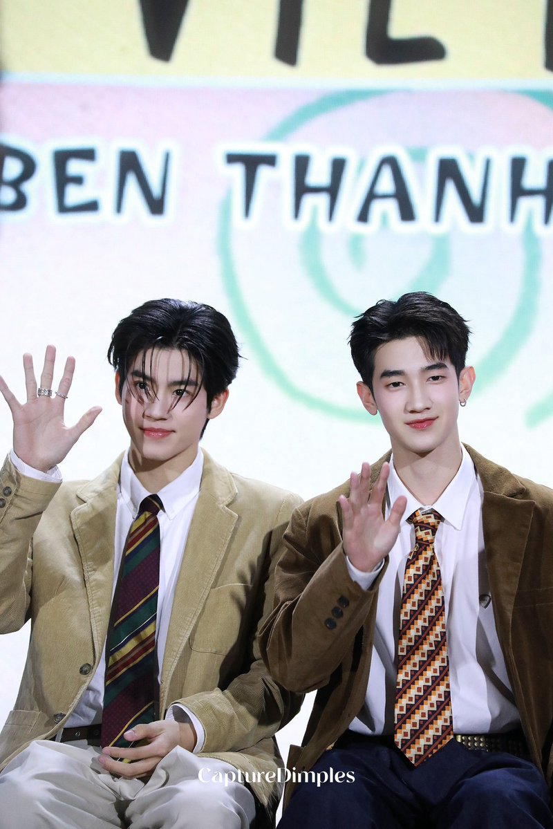 aprs__'s tweet image. Be proud of yourself. Be proud that your heart and intentions are good. Be proud of the fact that you are trying.

🐶🐱 ———- 💙💚

#GMMTVFANDAY26
#APFANDAYxVIETNAM

✨#AlmondProgress 
🧢#Almondbabybigboy 
🍅#ProgressPassawish