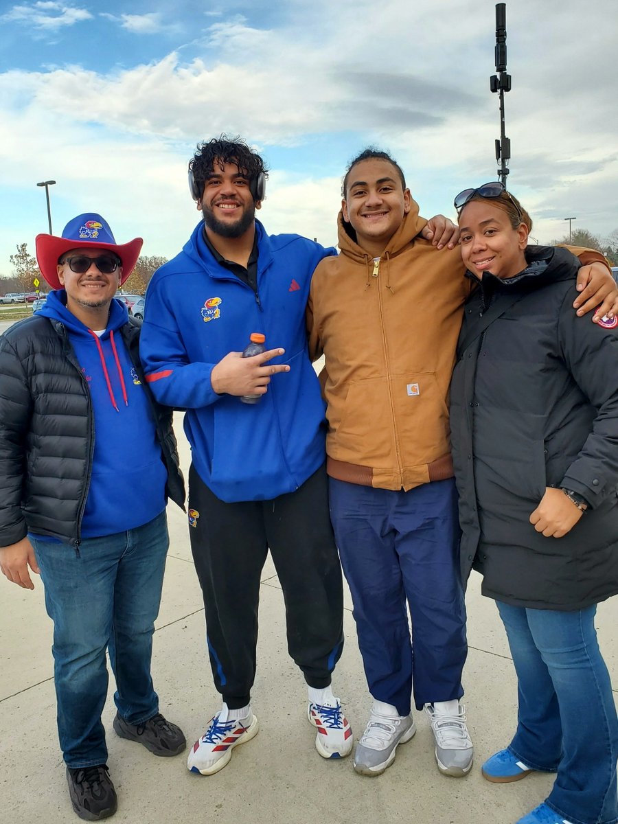 Had a great time watching my brother <a href="/Enriquecruzz1/">Enrique Cruz Jr</a> play yesterday. #77 #MtC #VFAM