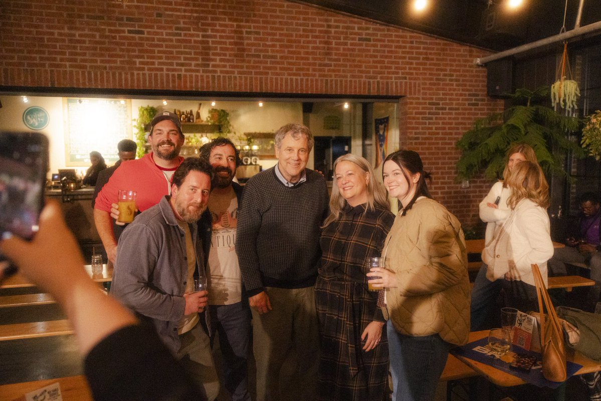 SherrodBrown's tweet image. Let’s get to work, Ohio.