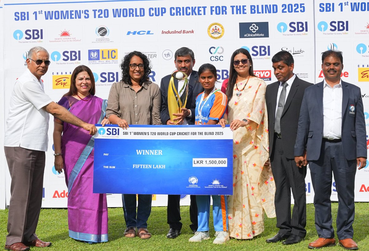 DeepikaTC_'s tweet image. Thank you our supporters 🙏 

15 lakhs is a lot for our team 
#T20WorldCup