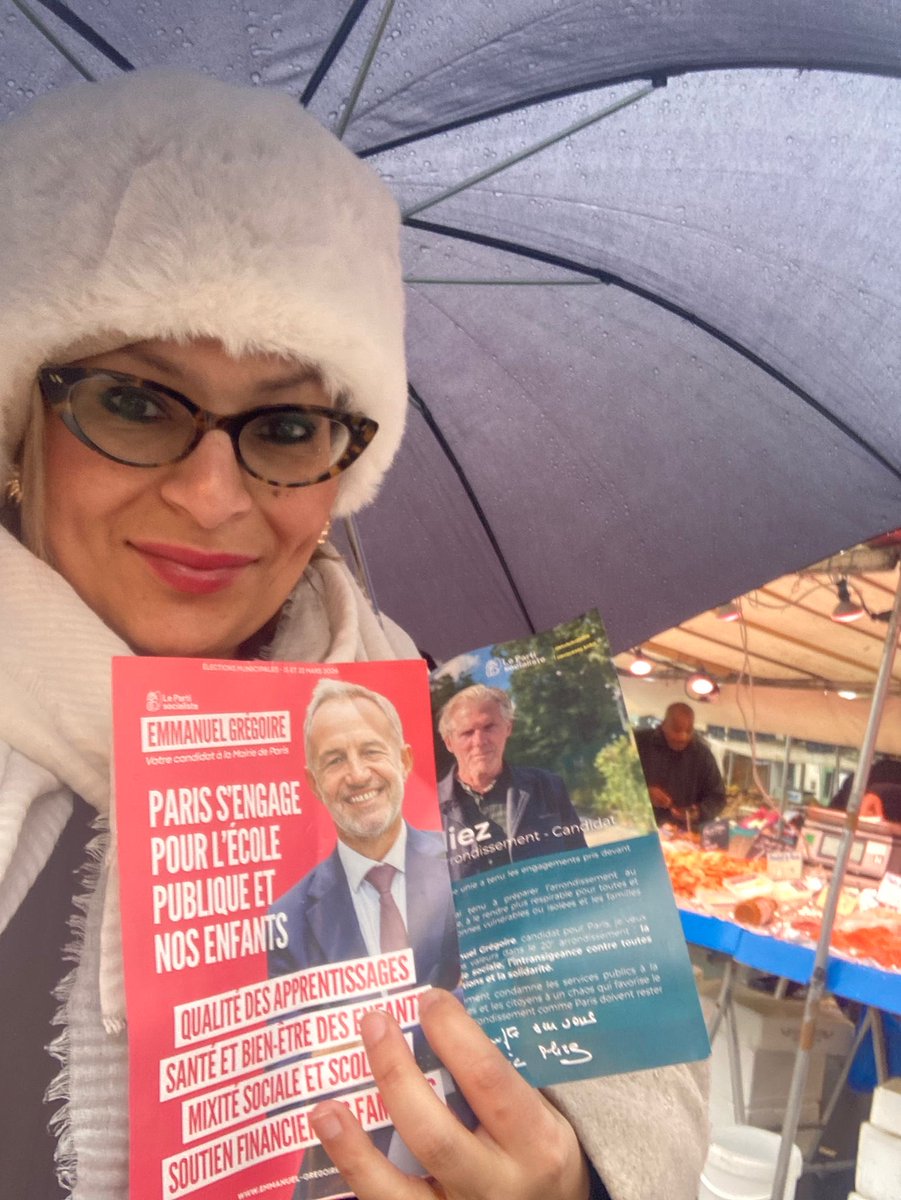 Même sous la pluie, nos militants de #Paris20 étaient sur les marchés pour soutenir <a href="/EricPliez/">Eric Pliez</a> et <a href="/egregoire/">Emmanuel Grégoire</a> #Gregoire2026 #Municipales2026 

Continuons à faire de Paris une ville durable, abordable et agréable pour ses habitants #Réunion #Pyrénées #Mortier #Belgrand