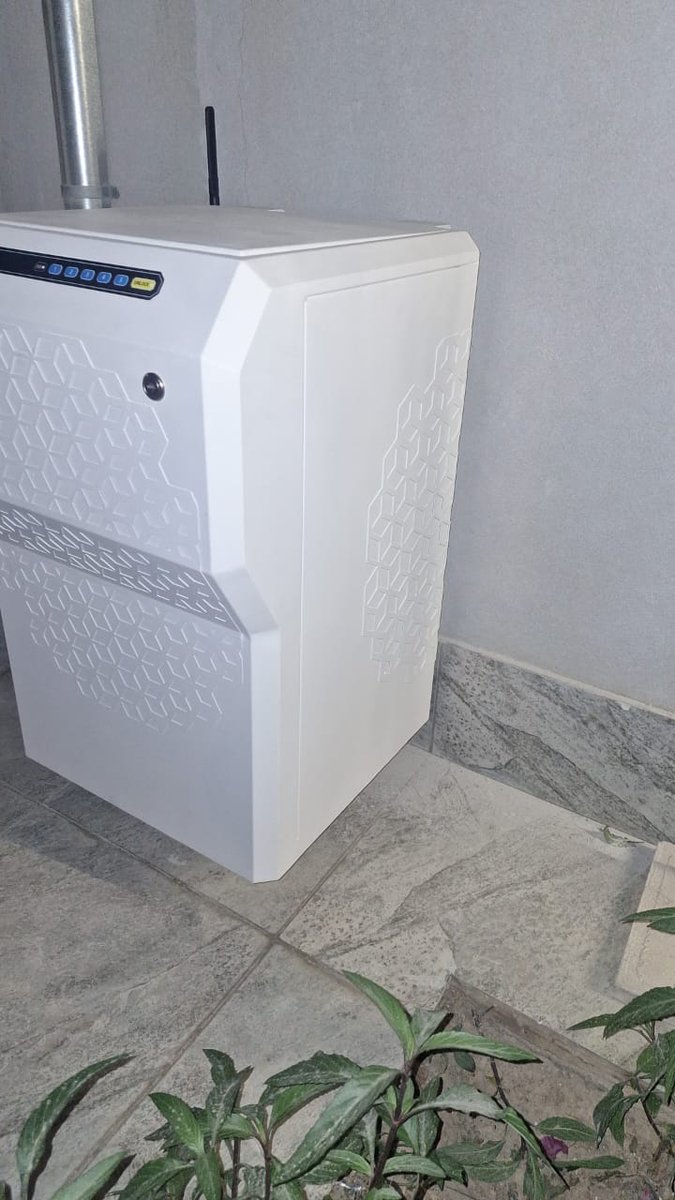 ahmed_alshuhail's tweet image. 📍صندوق RDS وصل لمنزلي
▪️جاري التجربة المثيرة للاهتمام