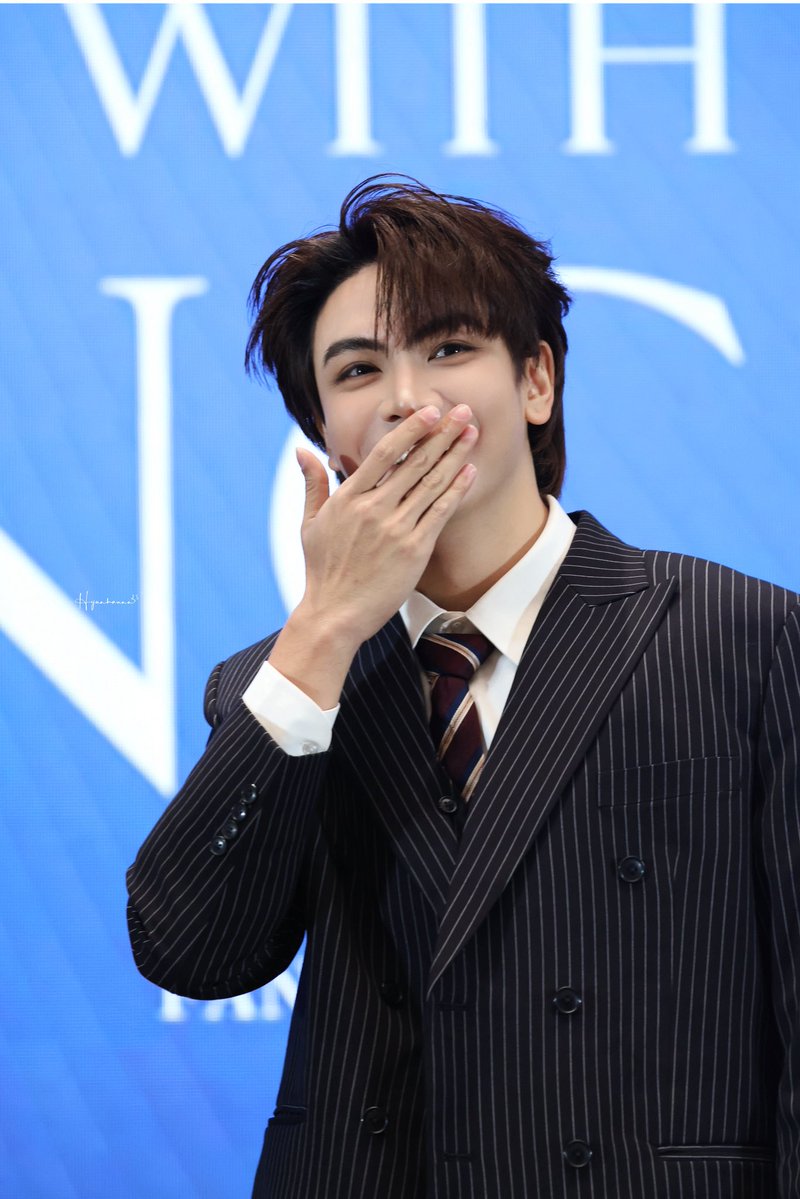 stavocadsunflwr's tweet image. “I belong to my beloved, and my beloved is mine.” Who said that?🤫🤭🤭🤭

JOONG IN LOVE ZHEJIANG

#JoongFSinZhejiang
#จุงอาเชน #JoongArchen