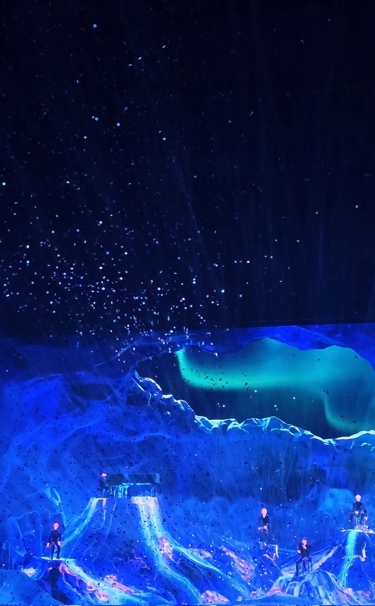 PLAVEs_PLLIv's tweet image. 2025. 11. 21.(금) 고척스카이돔
#플레이브 #PLAVE #Dash_Quantum_Leap_ENCORE
DAY 1💙💜💗❤️🖤