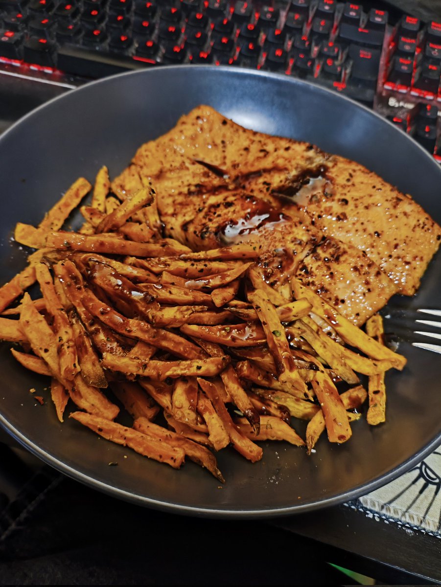 Chuma el Pelos tweet media