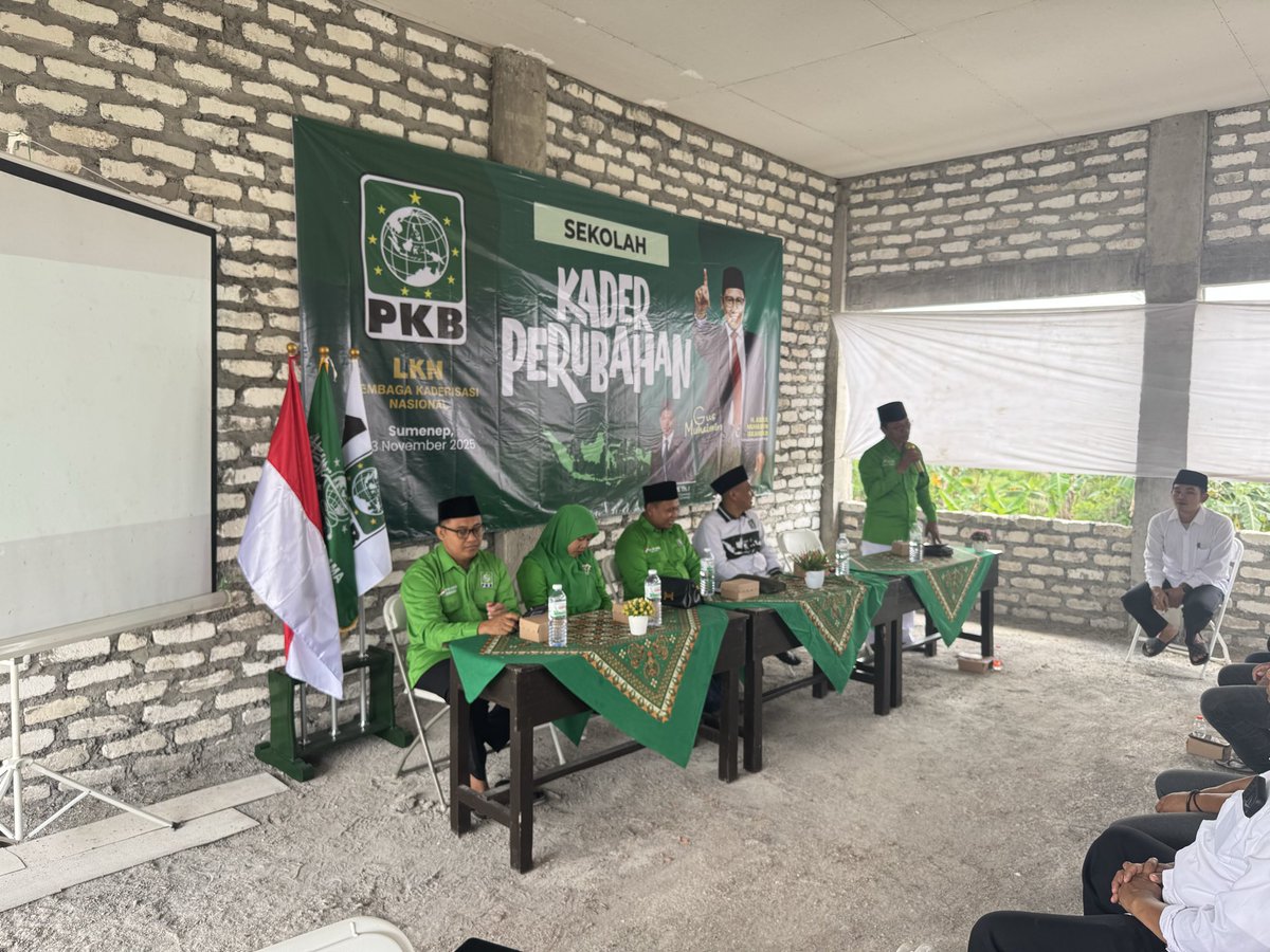 em_muhri tweet media