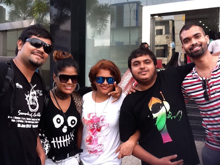 highriseissey's tweet photo. Some good old memories of our signature event #SoundsofMaldives in 2011,2012 and 2013 @unoosha @Moooshan @ESAmaldives @RishvanImon @equaticvibe https://t.co/039cZuKOIc
