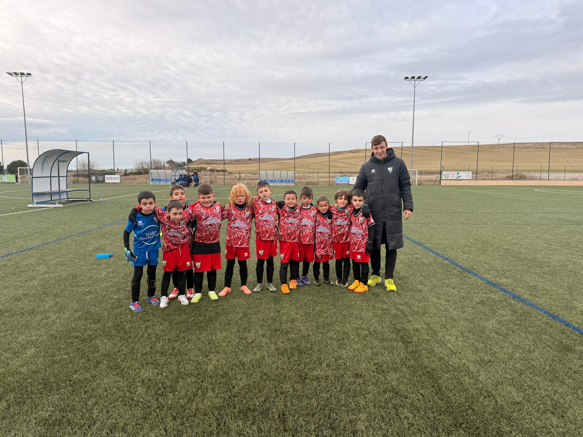 🏁 | 50’📷 | #CDVillamayorPrebenjaminB

5️⃣ <a href="/CDVillamayor/">CD Villamayor</a> 
2️⃣ 𝐏𝐫𝐞𝐛𝐞𝐧𝐣𝐚𝐦𝐢𝐧 “𝐁”

#CanteraGuijuelo | #TodoalVerde 💚