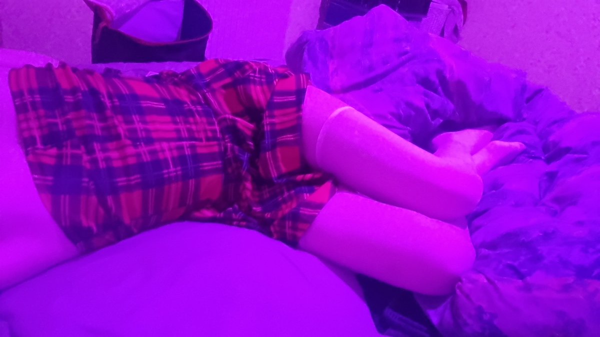 LanaDeluna_'s tweet photo. Chudai? #femboy #chastity #nsfw #sissy #trap https://t.co/sf1QigDkUy