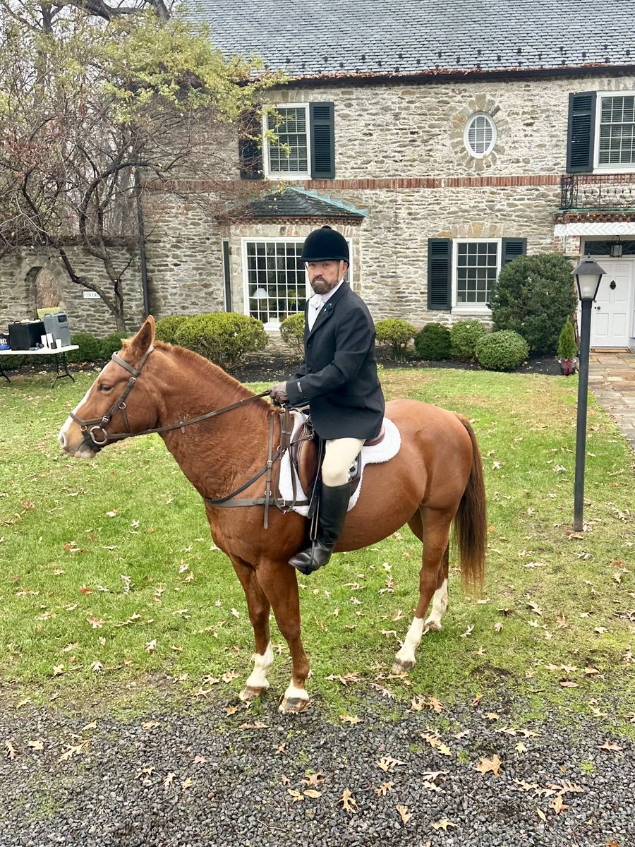 DonaldRBramer's tweet image. Wonderful Autumn morning with the Middleburg Hunt Club and Twilight Polo. #TallyHo