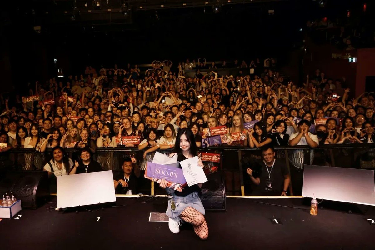 #1 soojin soldier*🍒 SOOJIN DESERVES BETTER tweet media