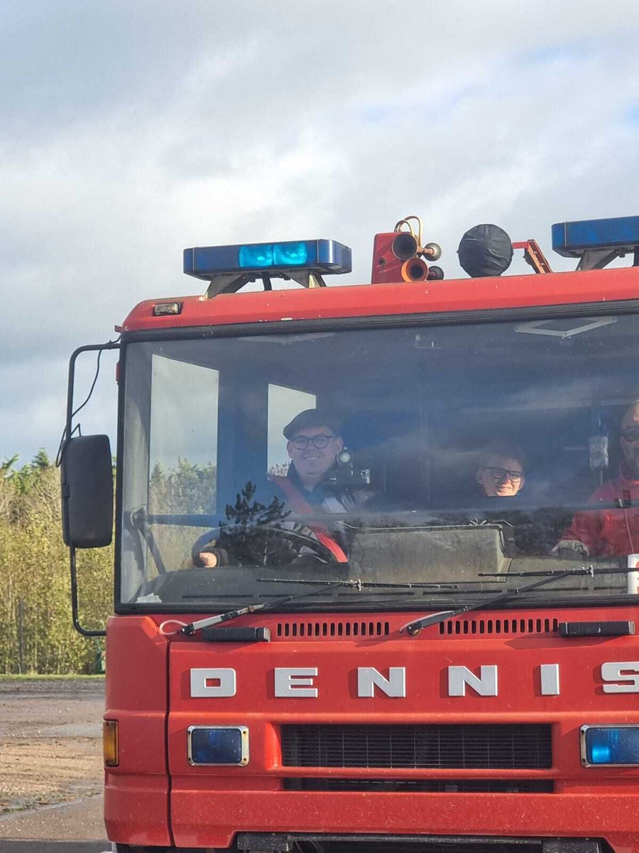 BooFoons's tweet image. How have you spent your weekend? Dan has been driving a fire engine today. Steve has been researching some new mysteries. 
What about you? Maybe you&apos;ve listened to our podcast? If not, why not? 

#fireengine #fire #fireman #weekend #firefighter #firetruck #podcast