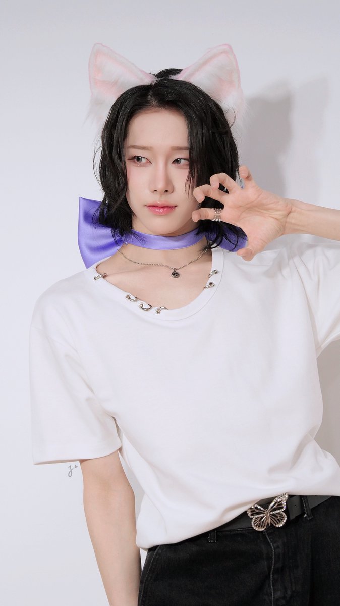 redrubyj_'s tweet image. 251123

#루이 #RUI
#엑스러브 #XLOV