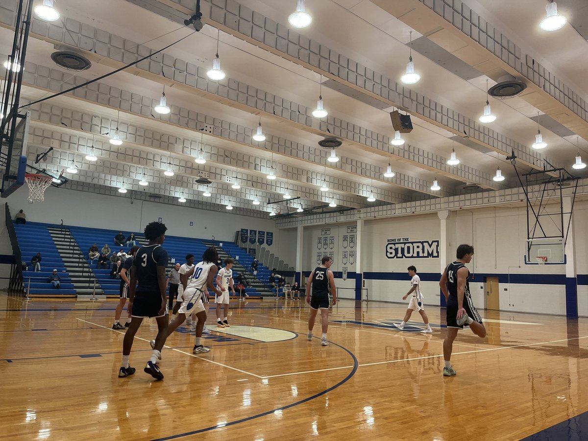 _TomKeller's tweet image. 📍Mercersburg , PA
@BlueStormHoops 🦃 Tip-Off Tournament 

@HillBBasketball/@ASCSBasketball 
@PeddieHoops/@SpringdalePrep 
@KiskiAthletics/@GreatBAcademy 
@BlueStormHoops/@FCSBBALL
