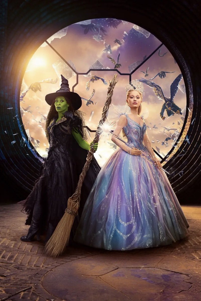 chartdata's tweet photo. 'Wicked' earns the biggest debut for a musical adaptation in both global and US box office history. https://t.co/mELylg0L5w