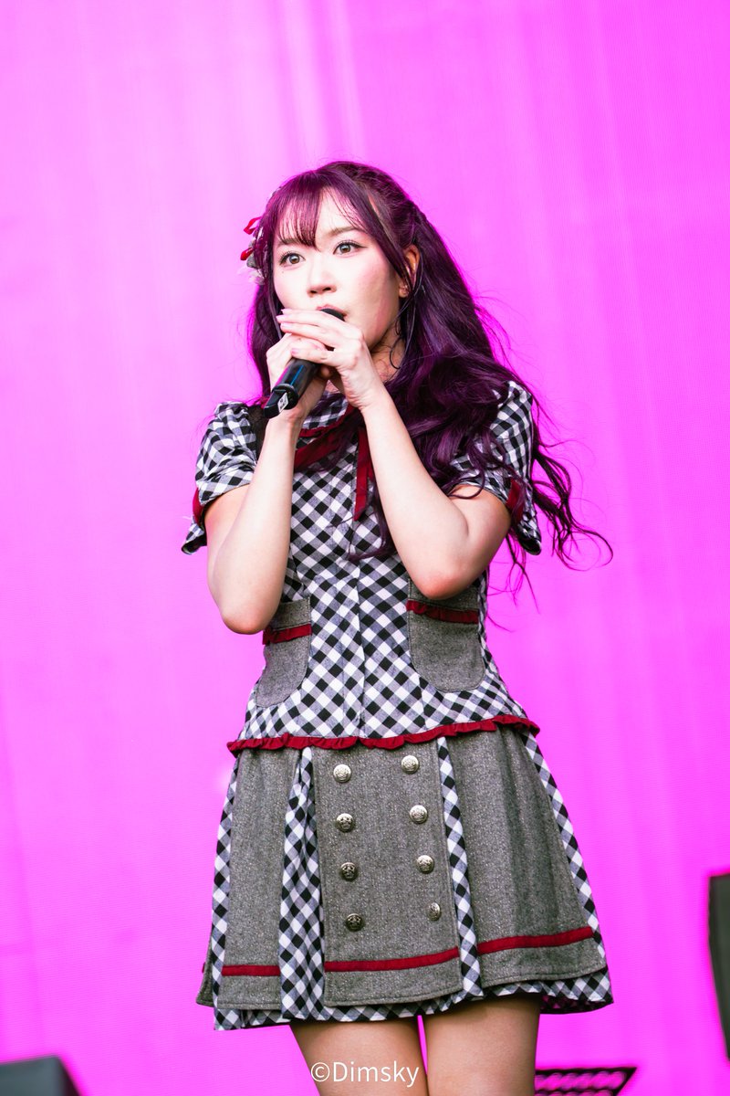 23.11.2025 | Burgundy hair + browny eyes = Unique combination✨

<a href="/L_MarshaJKT48/">Marsha Lenathea</a> at Nu Highschool Fest. 

#DimSnapshot