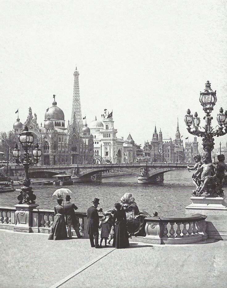 hiddenliburua's tweet image. Paris enchanté, Pont Alexandre III, 1890.