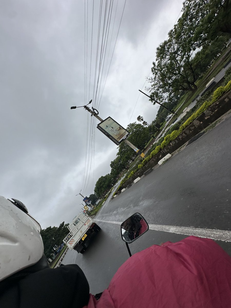 praisechawezieb's tweet image. Yea