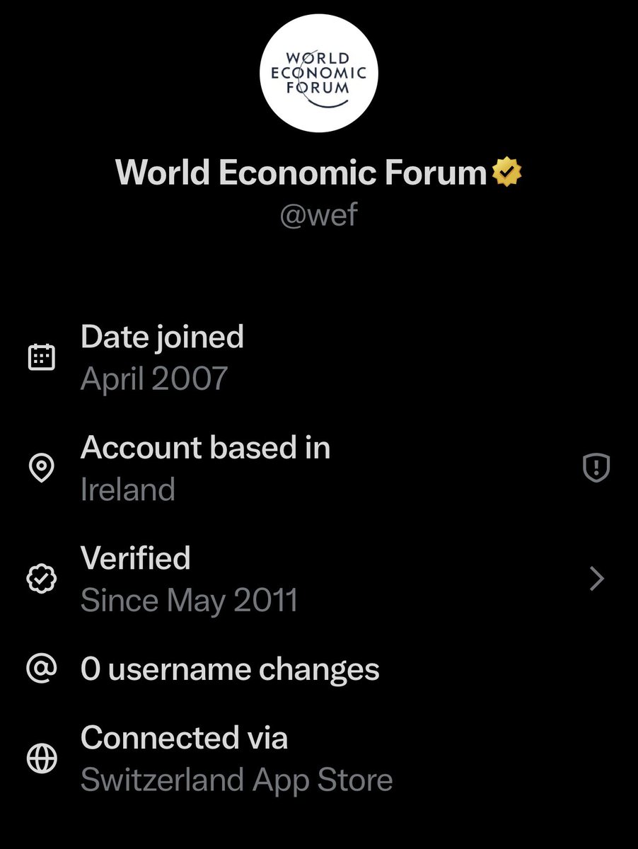 RealFletch17's tweet image. What’s with Ireland
Isn’t that where Hillary 
And Rosie went too……