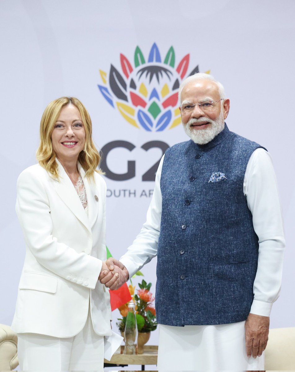 PM <a href="/narendramodi/">Narendra Modi</a> meets Italy's PM <a href="/GiorgiaMeloni/">Giorgia Meloni</a> on the sidelines of G20 Summit.