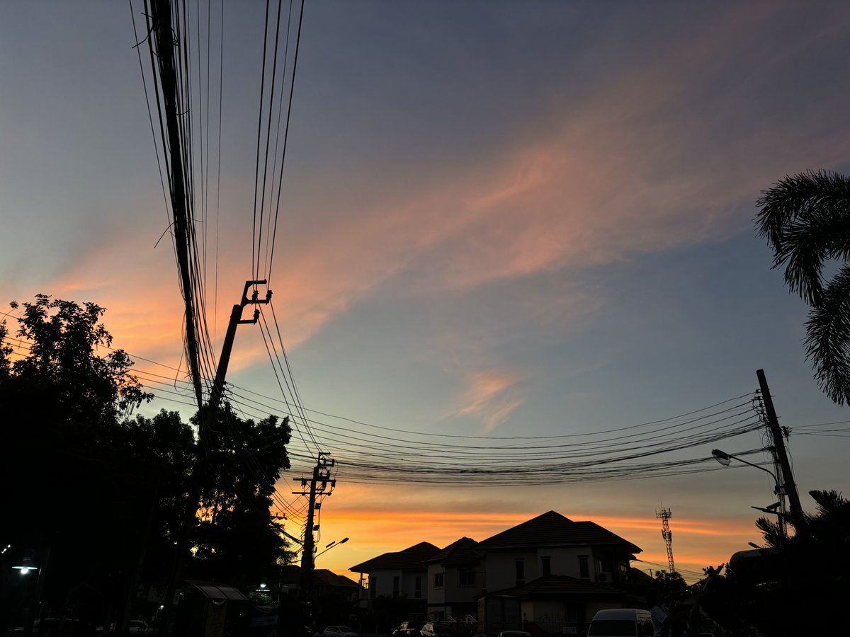 threezerojan's tweet image. yesterday